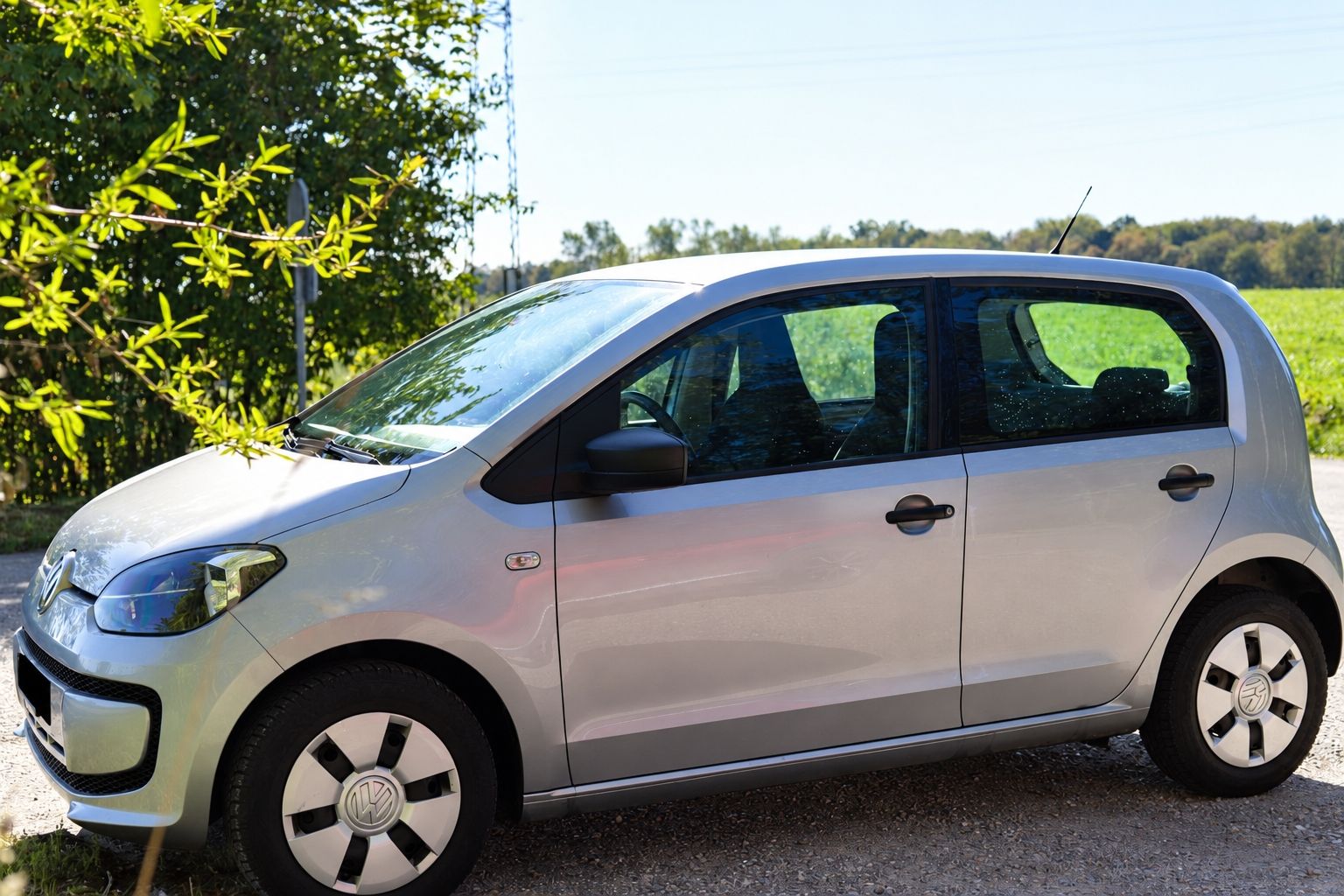 VW Automobili: VW UP Silber Top Zustand – Usato da Weinfelden venduto da Lehics 3