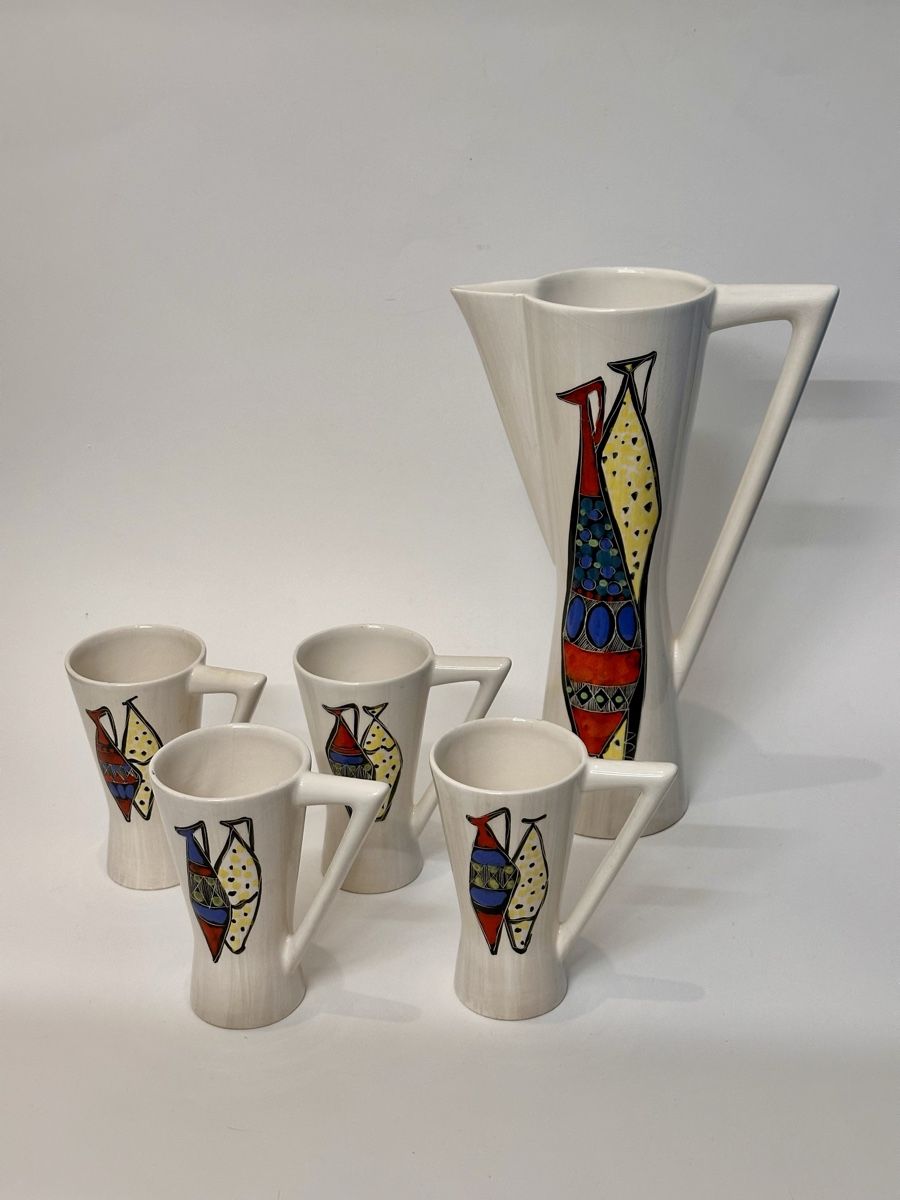Caraffe: Mid Century Modern Keramik Karaffe mit Bechern – Usato da Lustmühle venduto da Belair1955