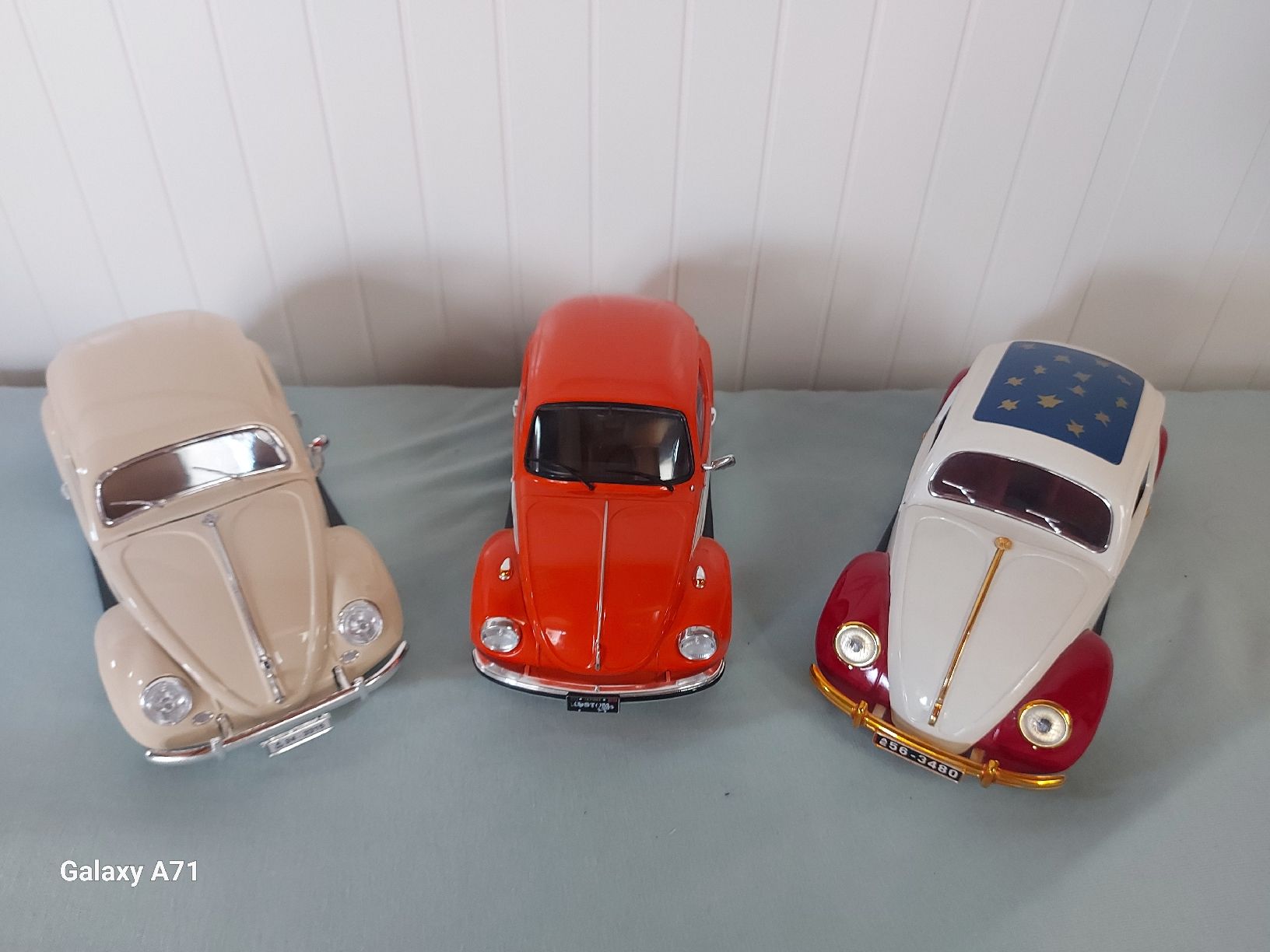 Volkswagen Modellautos: 3 VW käfer Modelle 1:18 – Gebraucht aus Rumisberg von AaronRodgers81
