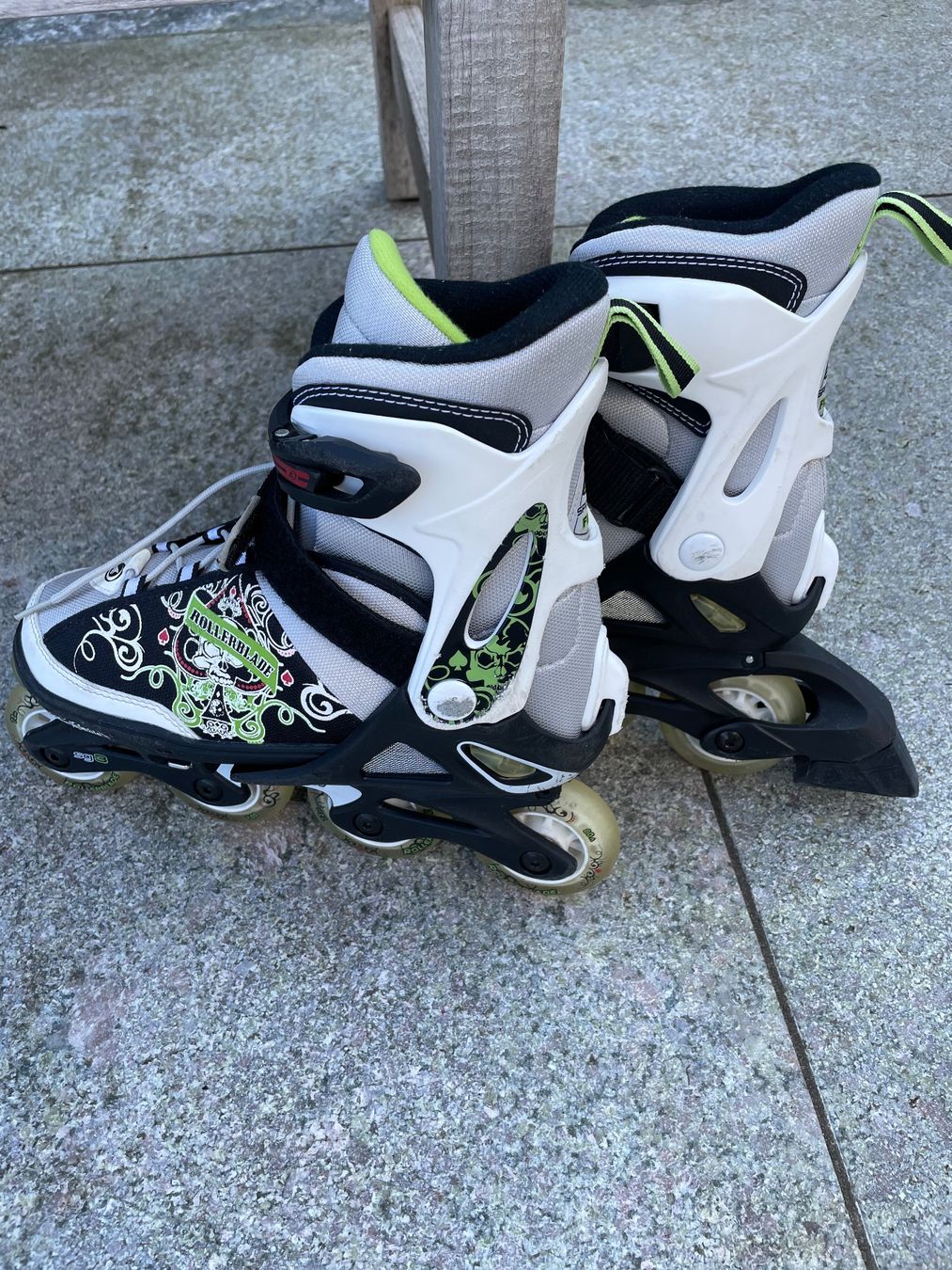 Patins à roul. & inline: Rollerskates - Grösse verstellbar – D'occasion à Pfeffingen par Paco1991