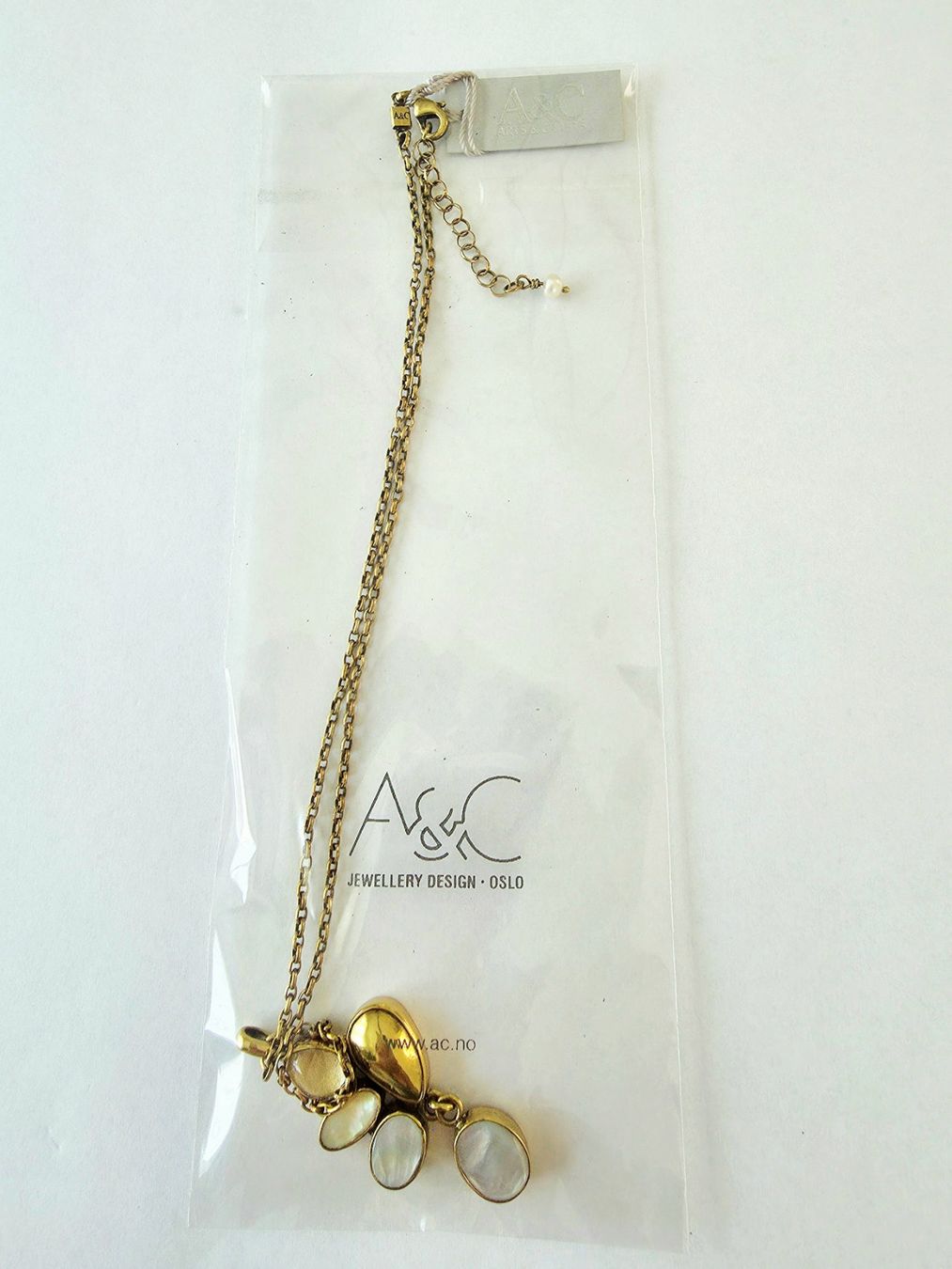 Ketten: Edles Designer Collier mit Perlmutt  - Neu – Neu und originalverpackt aus Uetikon am See von Springdream 6