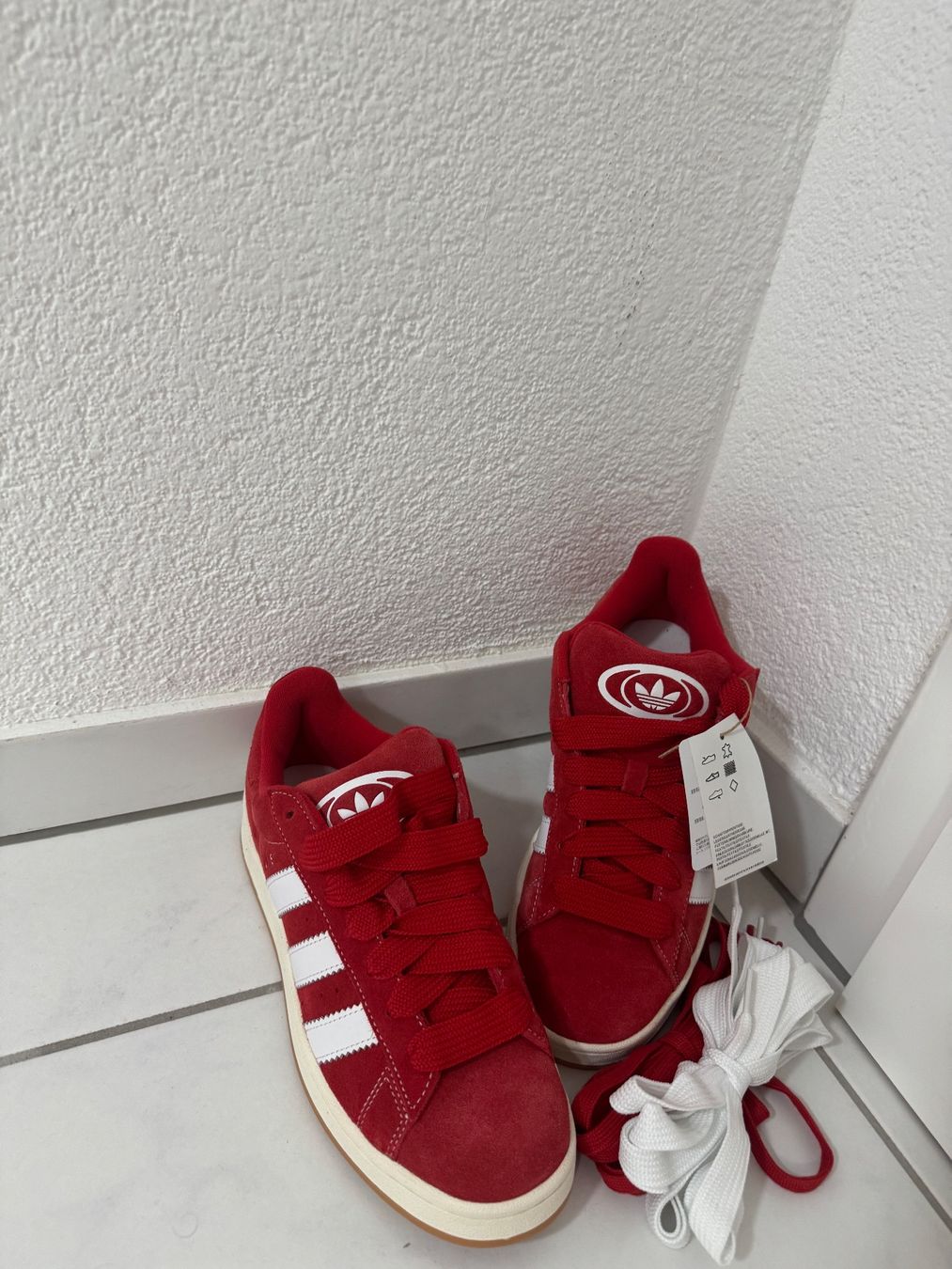 Adidas Chaussures hommes: Neue Adidas Campus Sneaker – Neuf avec emballage d'origine à Kollbrunn par Du-j05
