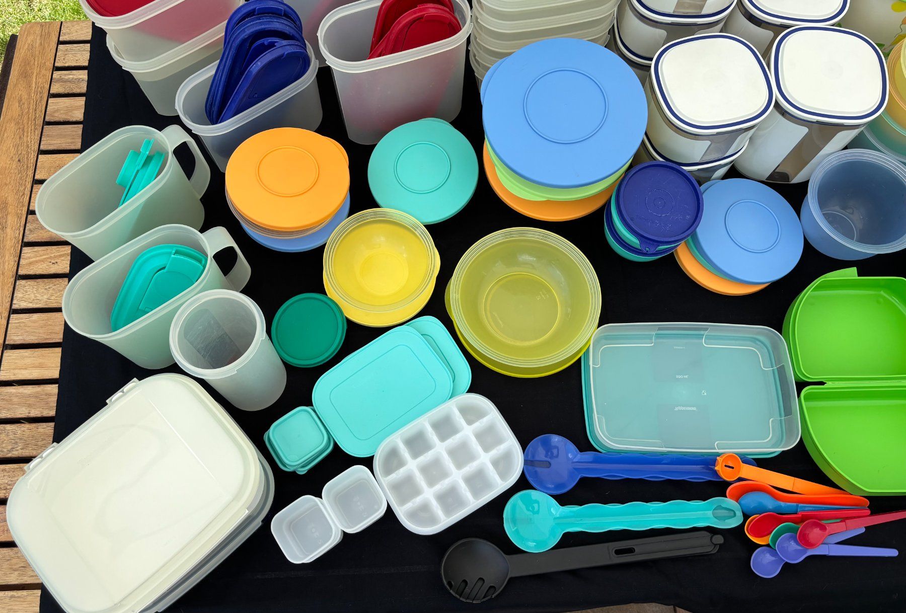 Tupperware Contenitori & Simili: Tupperware grosse Sammlung - siehe alle Bilder – Usato da Rheinfelden venduto da sabine0101 6