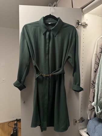 Zara Hemdblusenkleid XS Dunkelgrün mit Gürtel Herbst