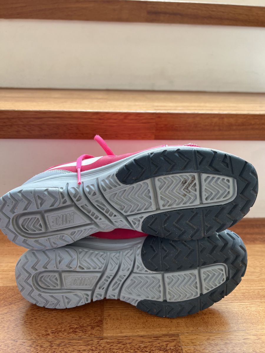 Nike Scarpe per ragazze: Nike valor court – Usato da Eglisau venduto da Jsam 4