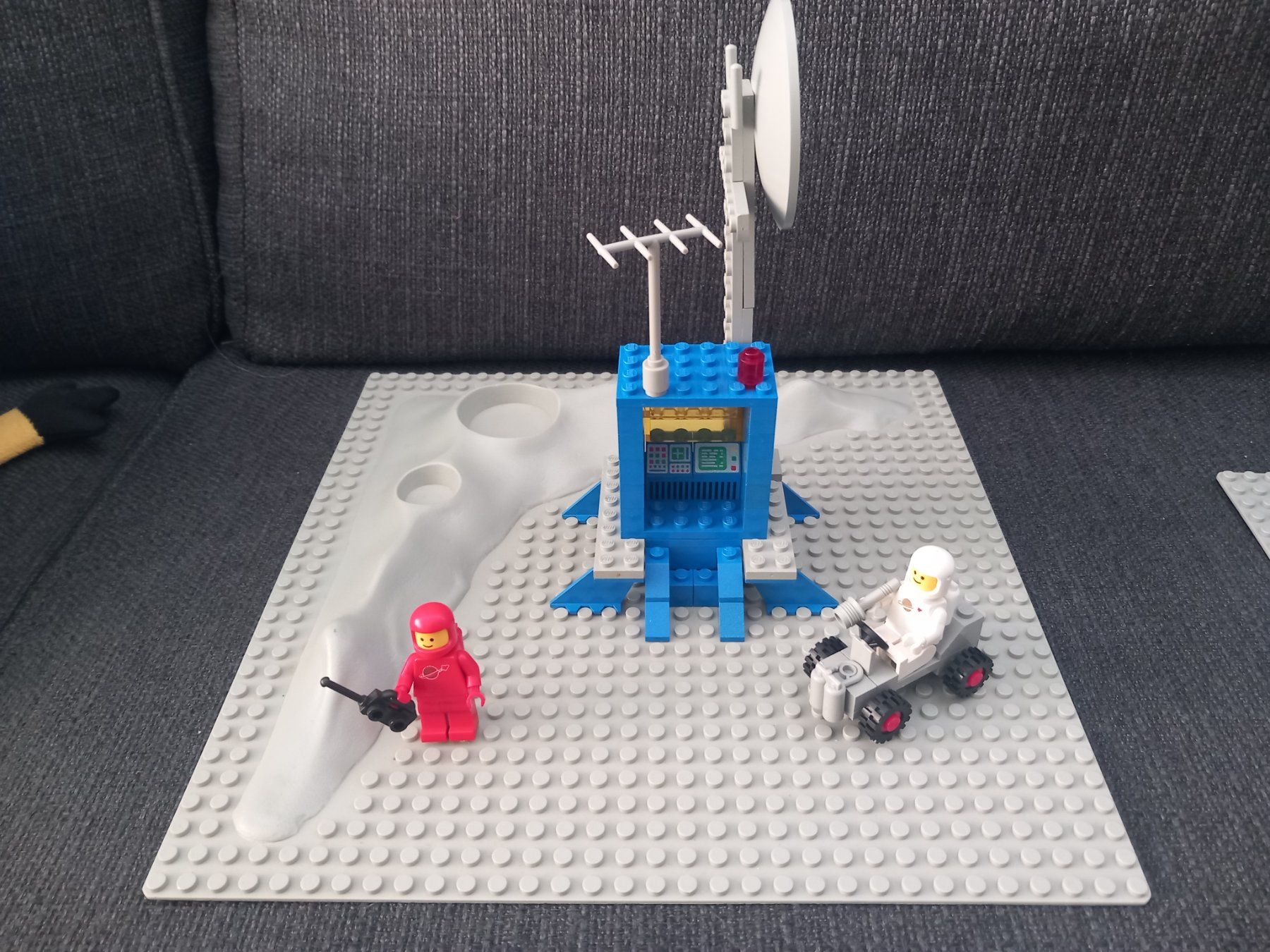 Lego Kit di costruzioni: Lego Space set 928 vaisseau et plaques de base spatiale. – Usato da Bernex venduto da casimali 2