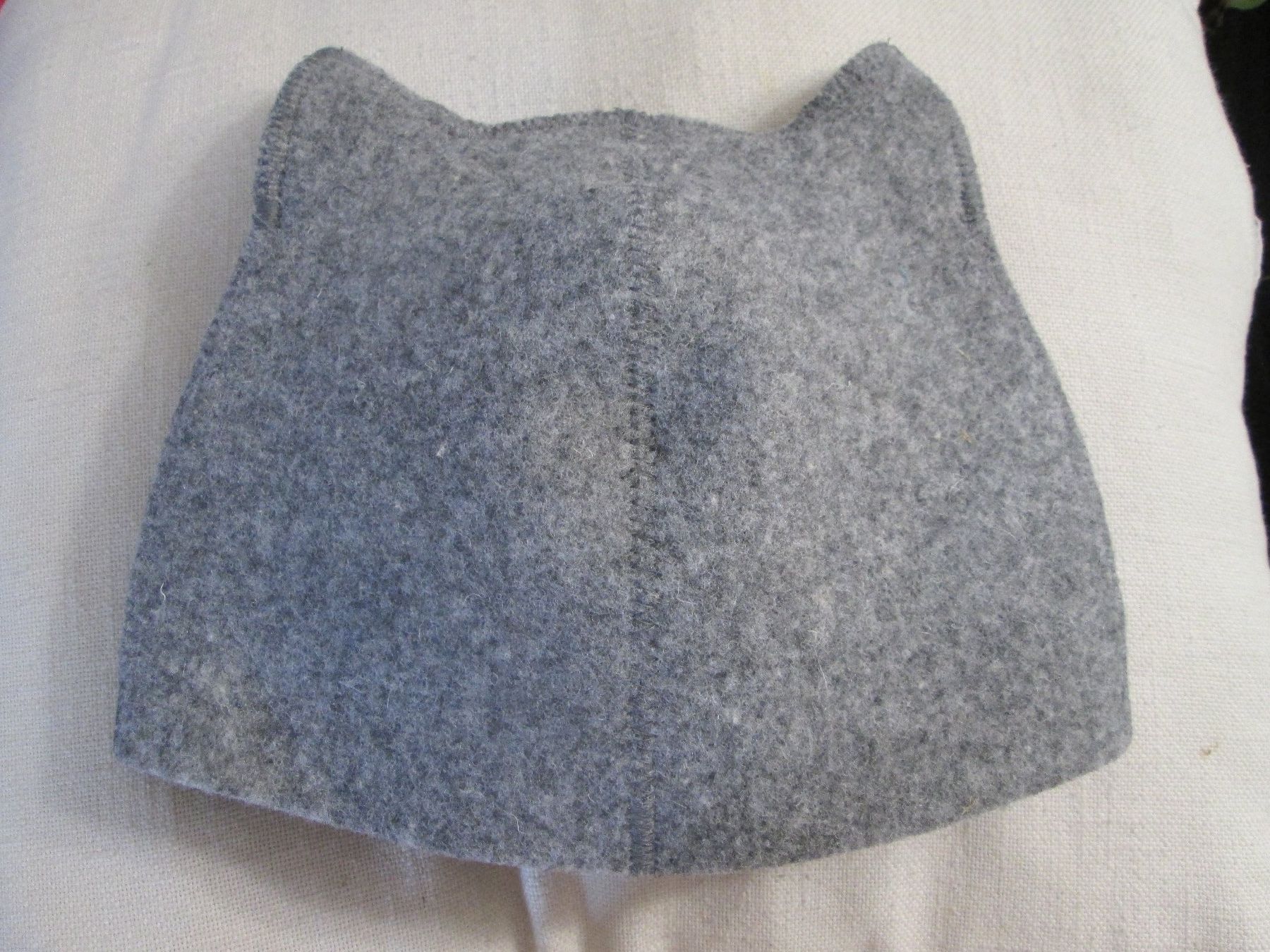 Chapeaux, bonnets & casquettes: Saunahut Katzengesicht – D'occasion à Neuchâtel par Dualseele 4