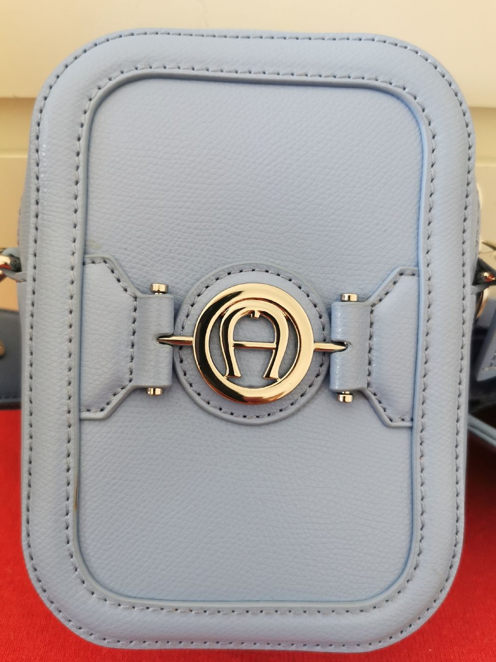 Aigner Borse da donna: Aigner Damen Tasche  – Nuovo e nell'imballaggio originale da Schlieren venduto da vlalif 1