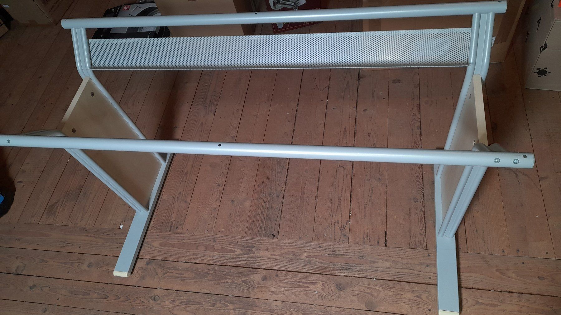 Schreibtische: Schreibtischunterbau – Gebraucht aus Richigen von lis_qql9 1
