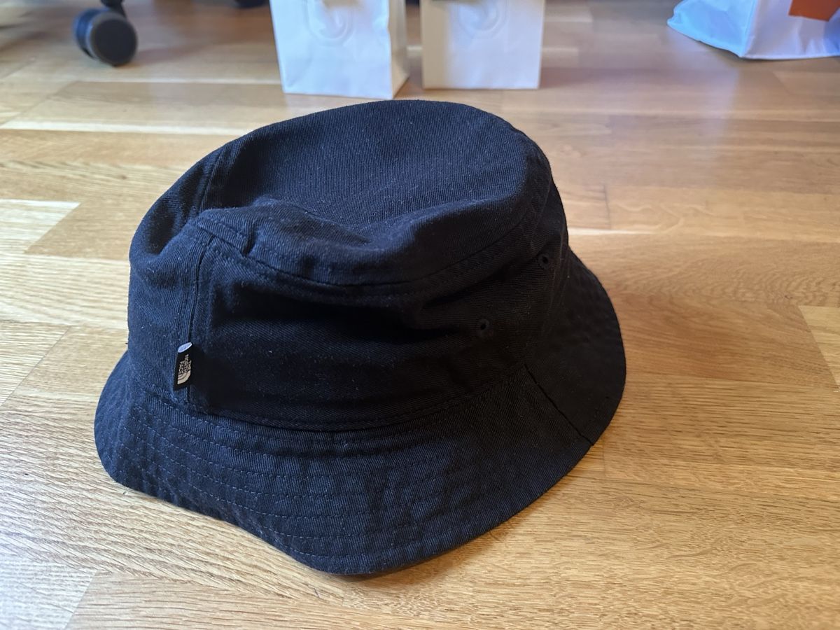 North Face Copricapi, berretti & cappellini: North Face Sonnenhut / Fischerhut – Usato da St. Gallen venduto da julian71 3