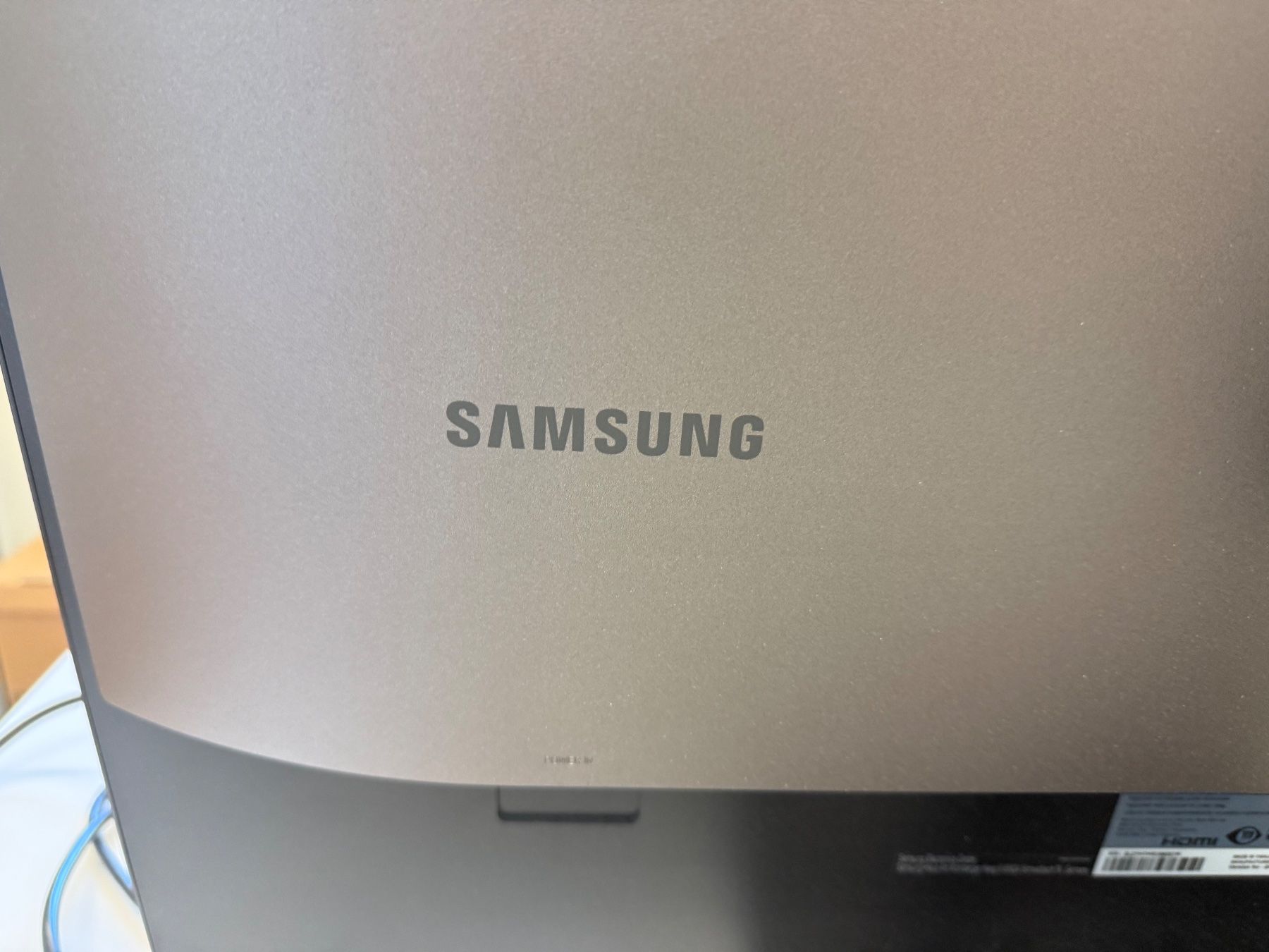 Samsung Monitore: 4 x Samsung Screen 32 Zoll – Gebraucht aus Bachenbülach von ricricric 7