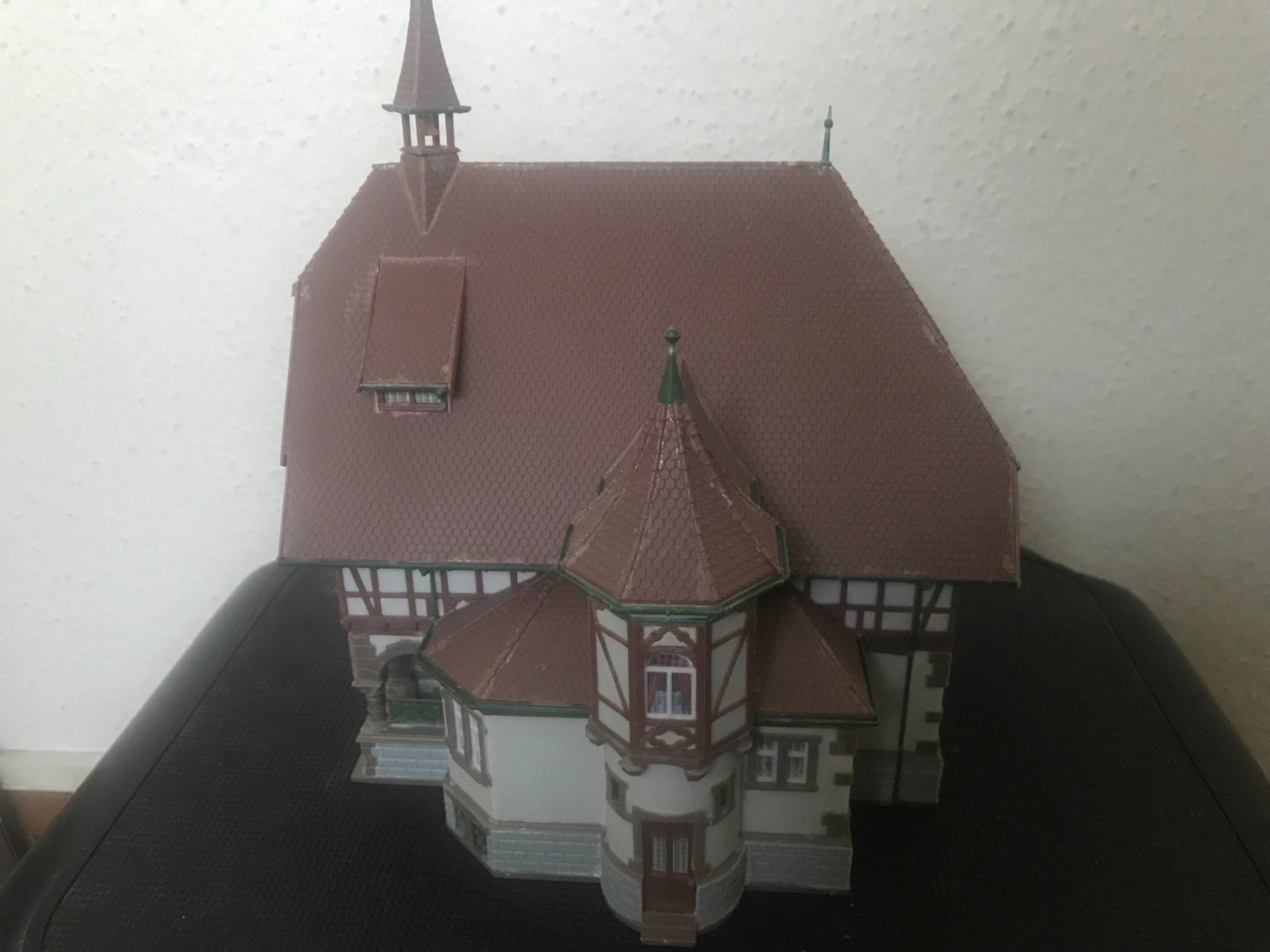 Vollmer Modellini di ferrovie: Vollmer Haus Wiesengrund – Usato da Opfikon venduto da Sonnenuntergang12 1