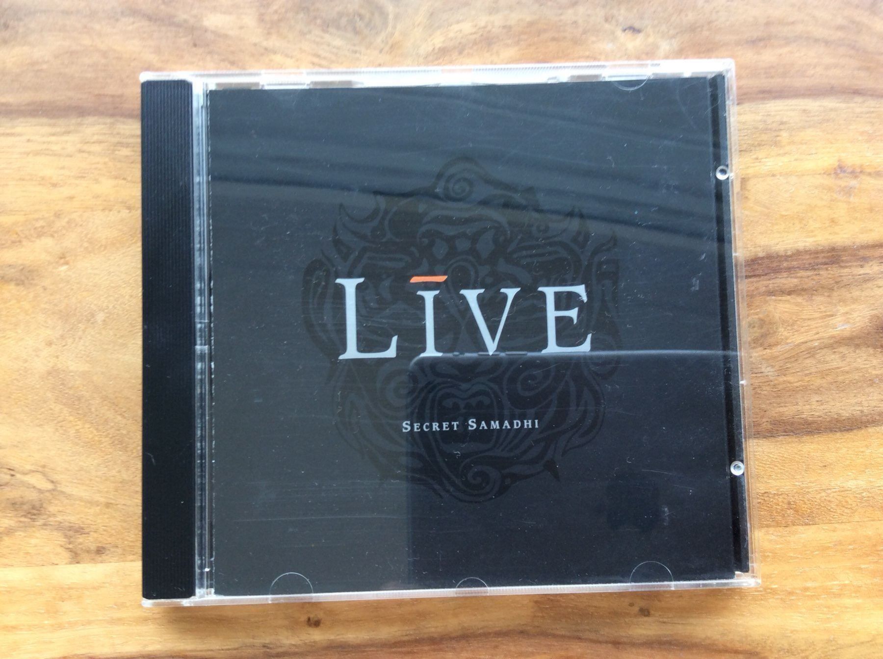 CDs: CD Live / Secret Samadhi – D'occasion à Horgen par flyingpenguin2000