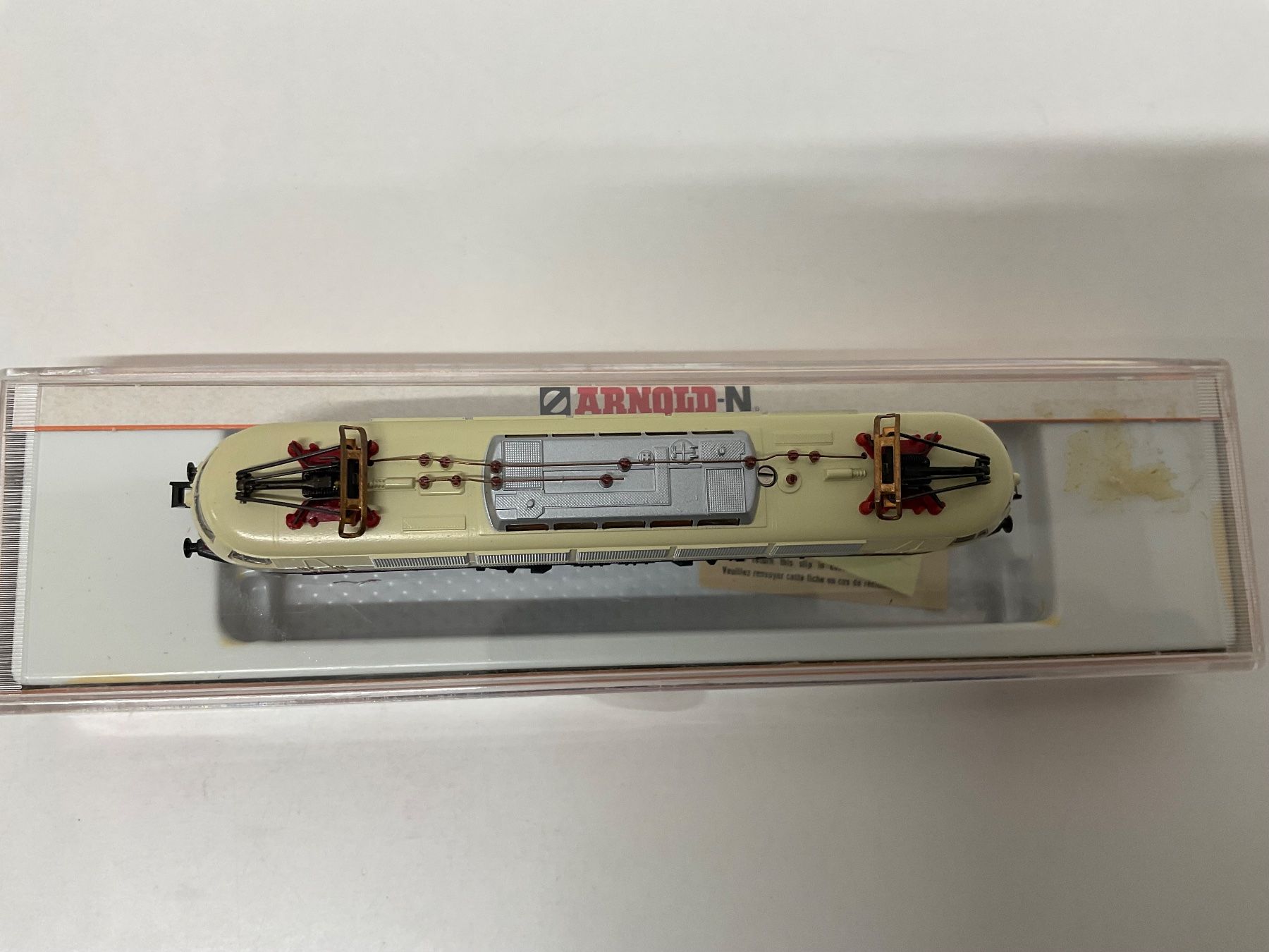 Arnold Modellini di ferrovie: Arnold N 2350 BR 103 der DB, Bespielt mit Verpackung – Usato da Chur venduto da Chur75 4