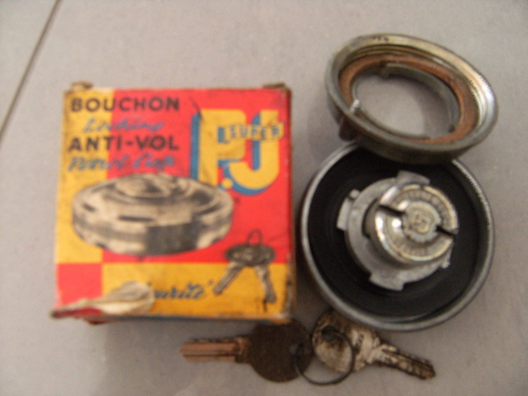 Triumph Alle Autoersatzteile: TRIUMPH TR2,  TR3,  ( 1953-61 ) – Neu und originalverpackt aus Niederbipp von mission55impossibile 8