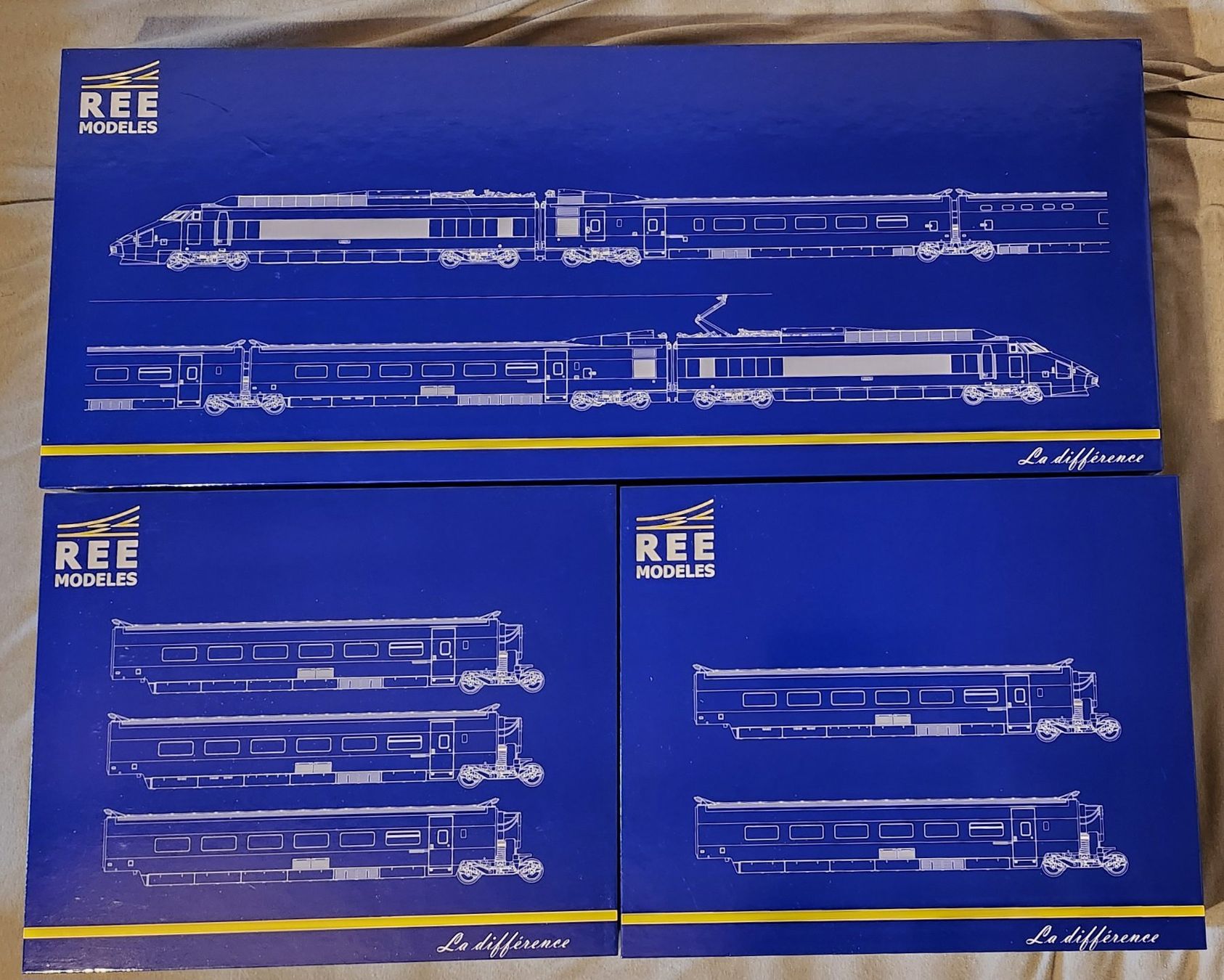 Trains électriques: TGV PSE Nº 110 DCC Digital + Sound – Neuf avec emballage d'origine à Wittenwil par ced_q8j7