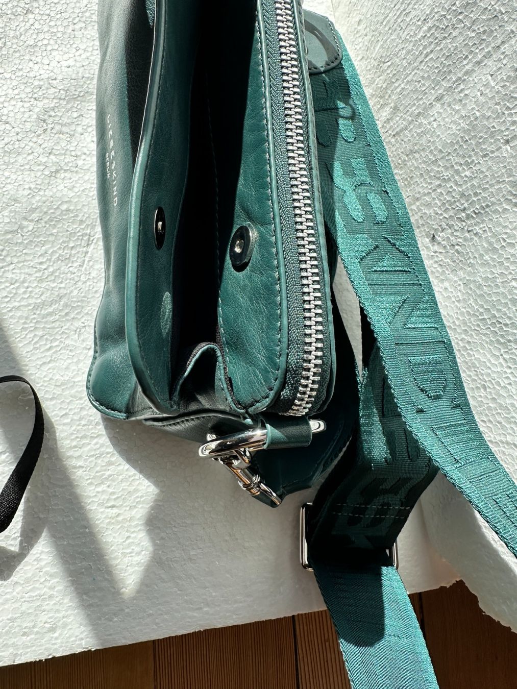 Liebeskind Borse da donna: Tasche Liebeskind Leder Clarice neu – Nuovo (secondo la descrizione) da Gümmenen venduto da FelizitasHermann 1