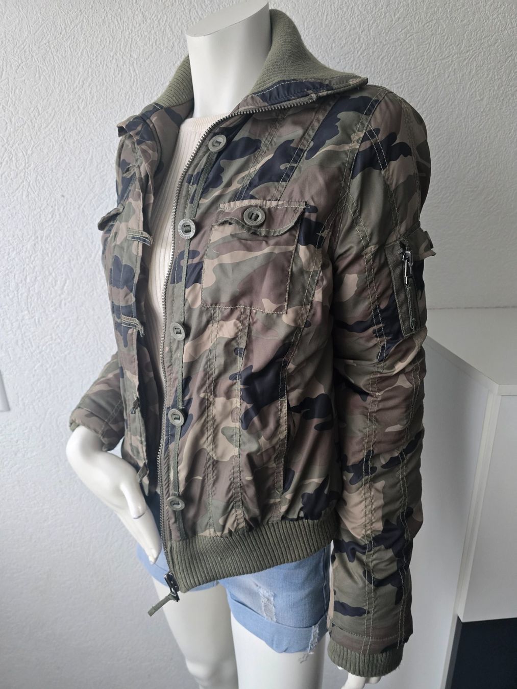 Jacken: Veste  stye bombers T-M – Neu (gemäss Beschreibung) aus Les Verrières von kitel79 1