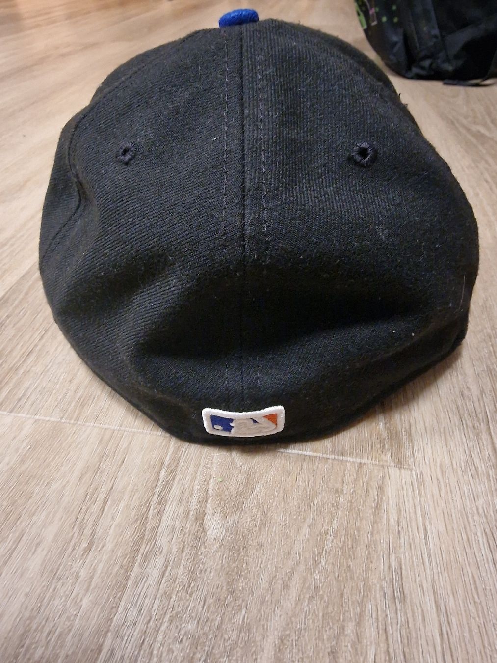 Altro in  Abbigliamento & Accessori: 4 Caps zu verkaufen 2 Fullcap (59.6) 2 Normal – Usato da Seftigen venduto da bendzsy91 3