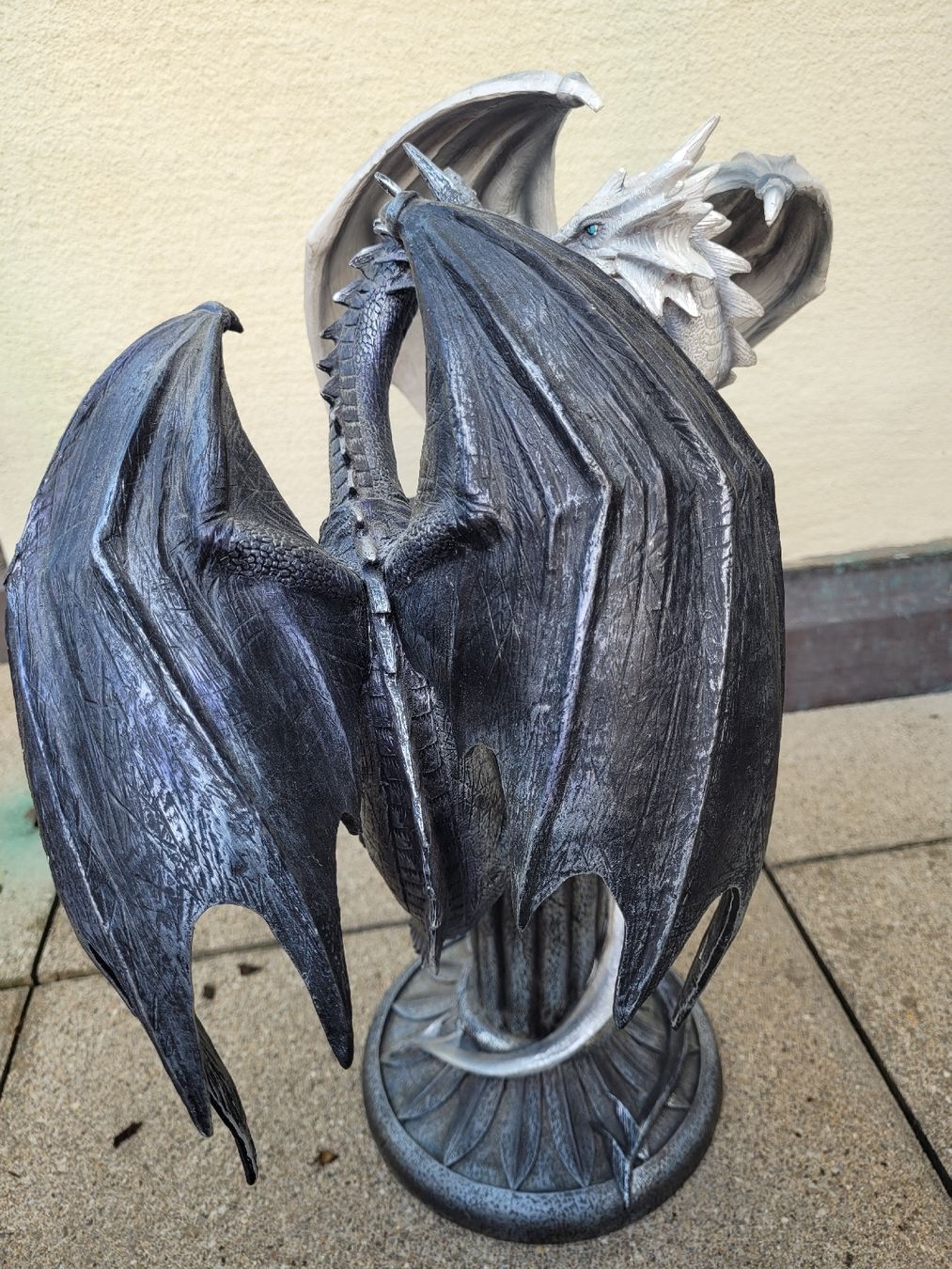 Sculture & Statue: Drachenfigur Dark White 50 cm hoch – Nuovo (secondo la descrizione) da Pratteln venduto da Imus66 4