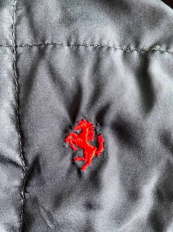 Jacken & Mäntel: Vend veste enfant Ferrari – Gebraucht aus Morrens VD von gia_sfs5 1