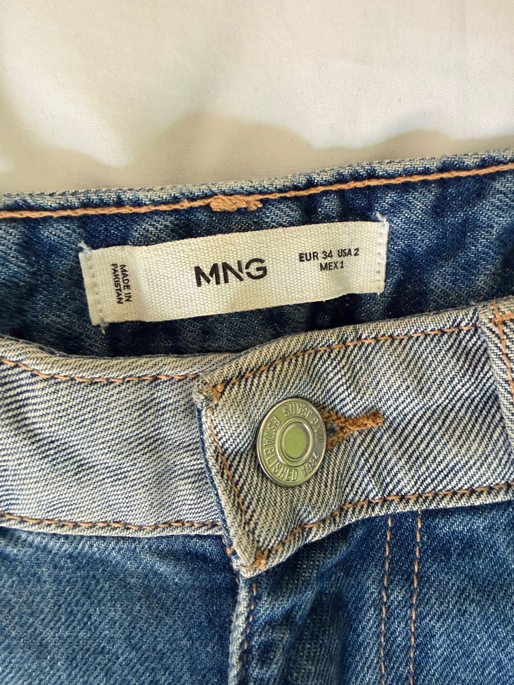 Mango Jeans: Mango-Jeans, Patchwork-Modell – D'occasion à Bellinzona par eri_5kqz 1