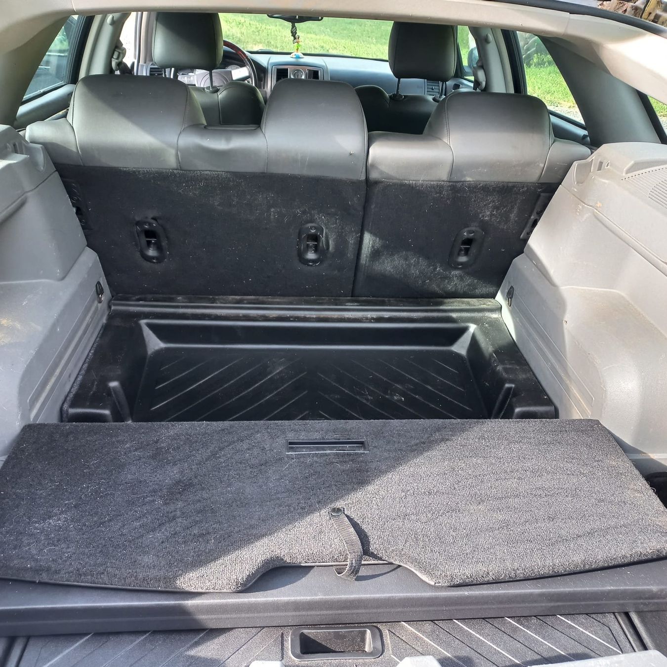 Autos: Chrysler 300C T3.5 AWD – D'occasion à Zweisimmen par Fandango 9