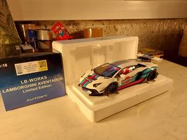 Zu Verk.LB Works Martini Lamborghini Aventador-Auto Art 1:18