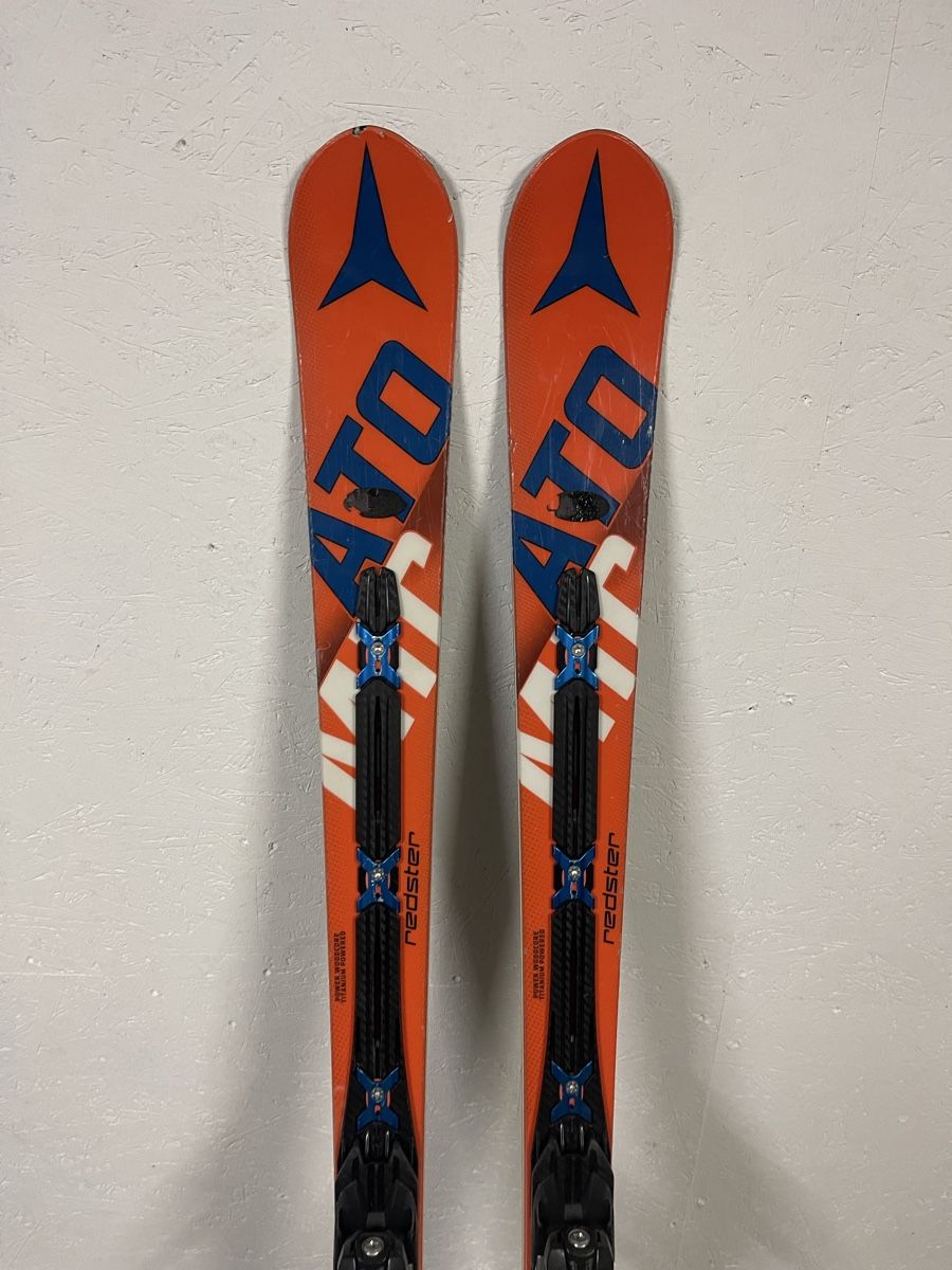 Atomic Skis: Atomic Redstar 175cm – Gebraucht aus Murten von Ski-Outlet 1