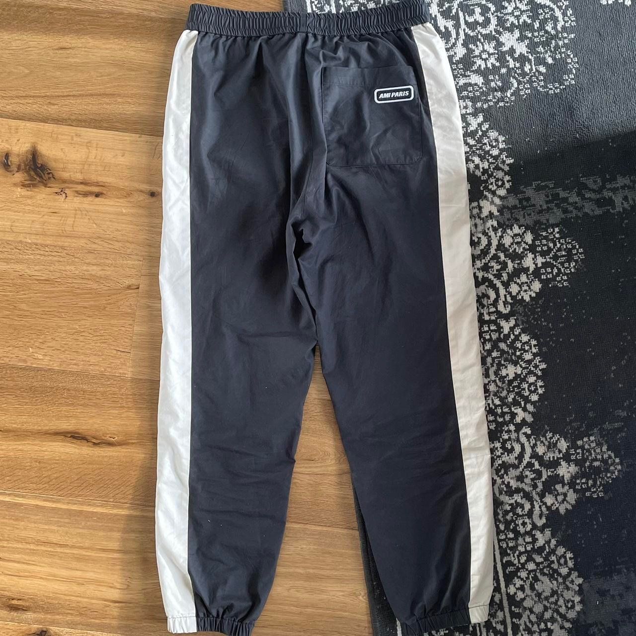 Pantaloni: Ami Paris - Track Pants – Usato da Fehraltorf venduto da leonlohrer 1