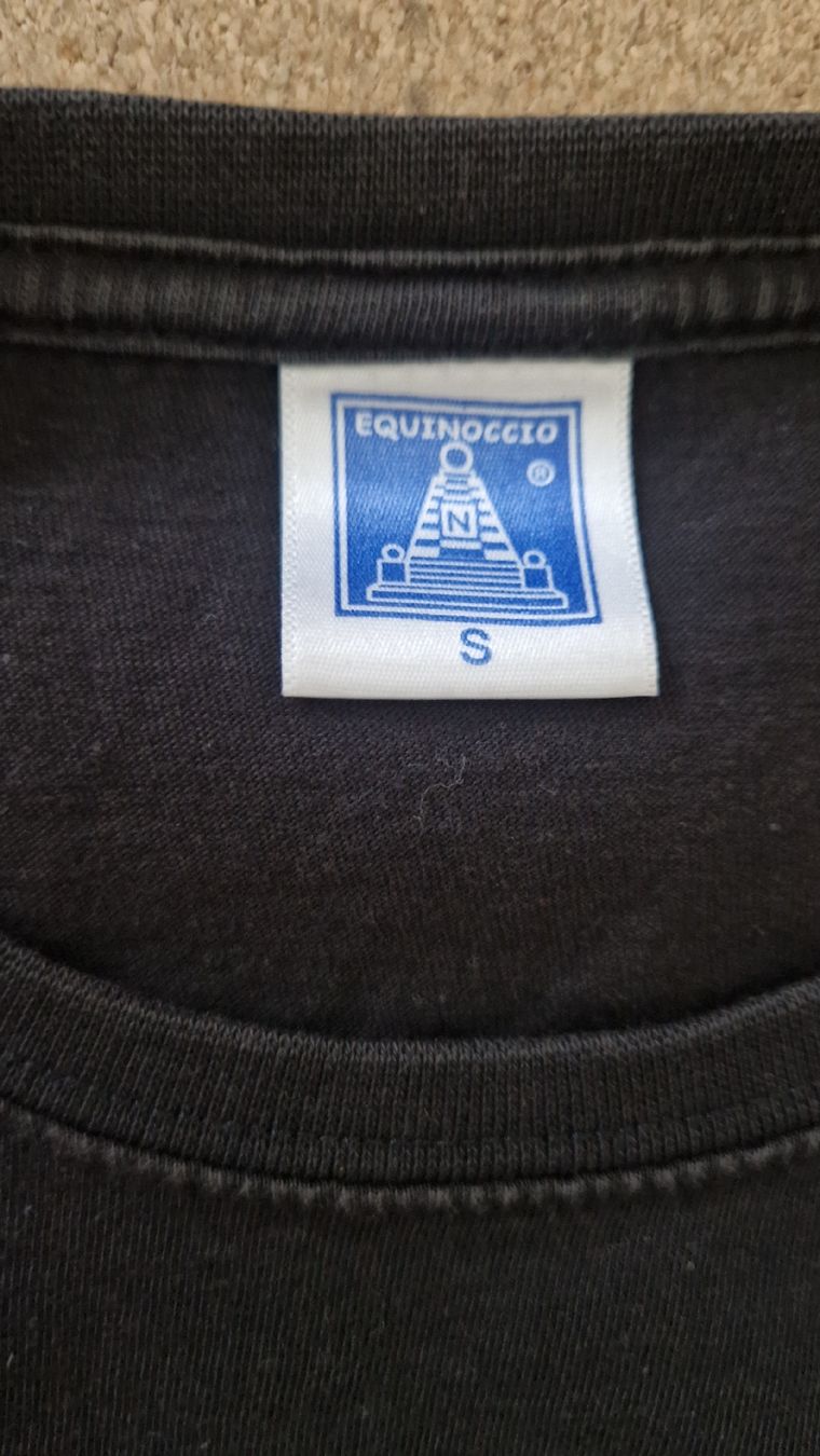 T-shirt: T-shirt aus Ecuador – Usato da Zürich venduto da mis_2kxn 2