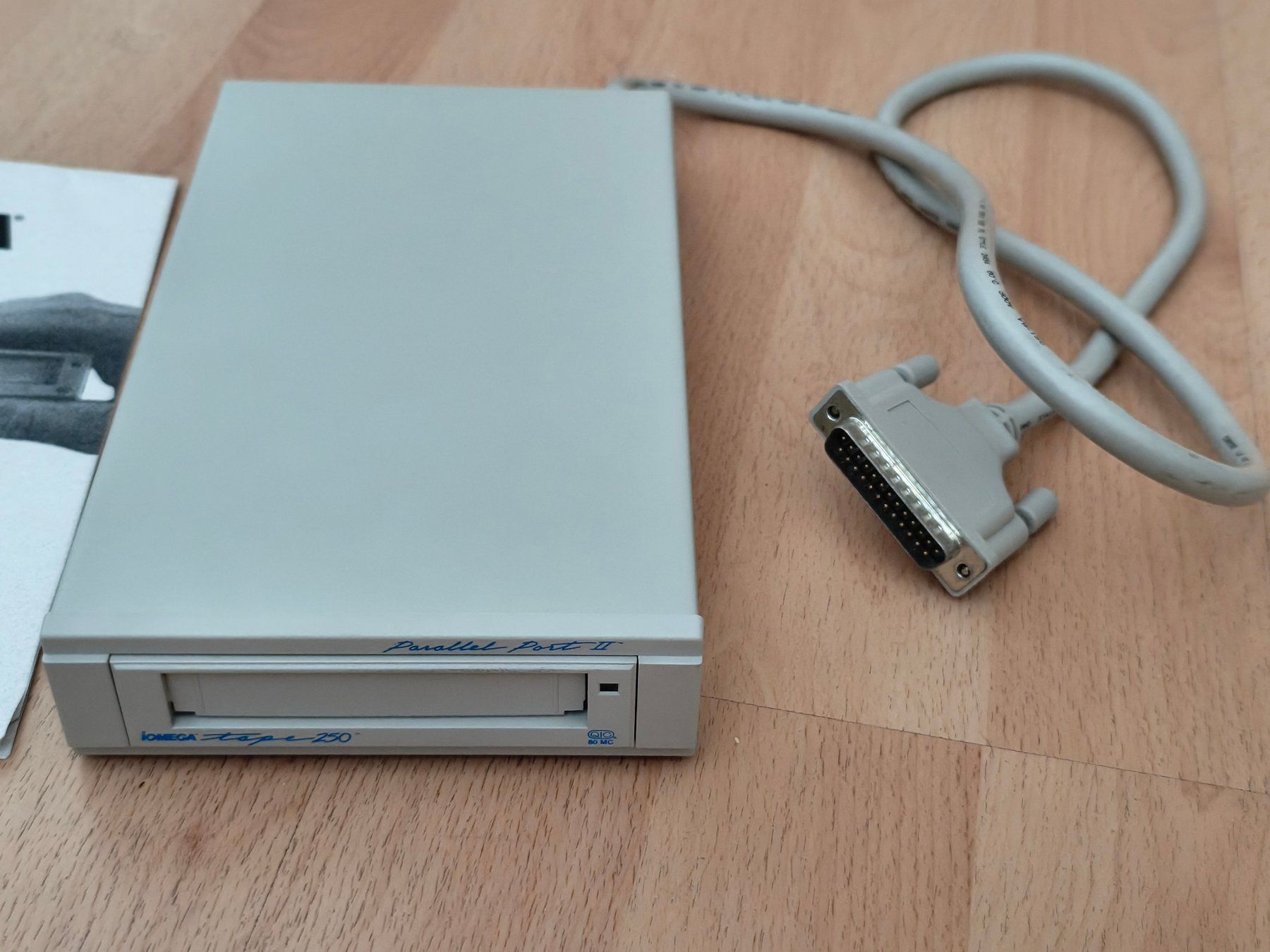 Dischi rigidi: RETRO IOMEGA TAPE250 Parallel Port II – Usato da Zürich venduto da mhxone 2