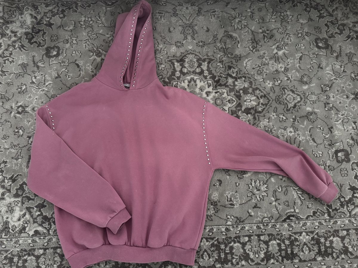 Bershka Maglioni & Felpe: Bershka Kapuzen Pullover Pink – Usato da Schaan venduto da kri_tsw8