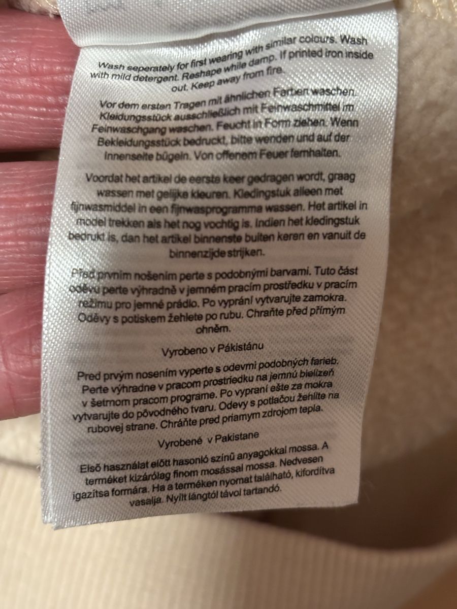 Maglioni & Felpe: Kapuzenpulli M – Usato da Kesswil venduto da Branca-01 5