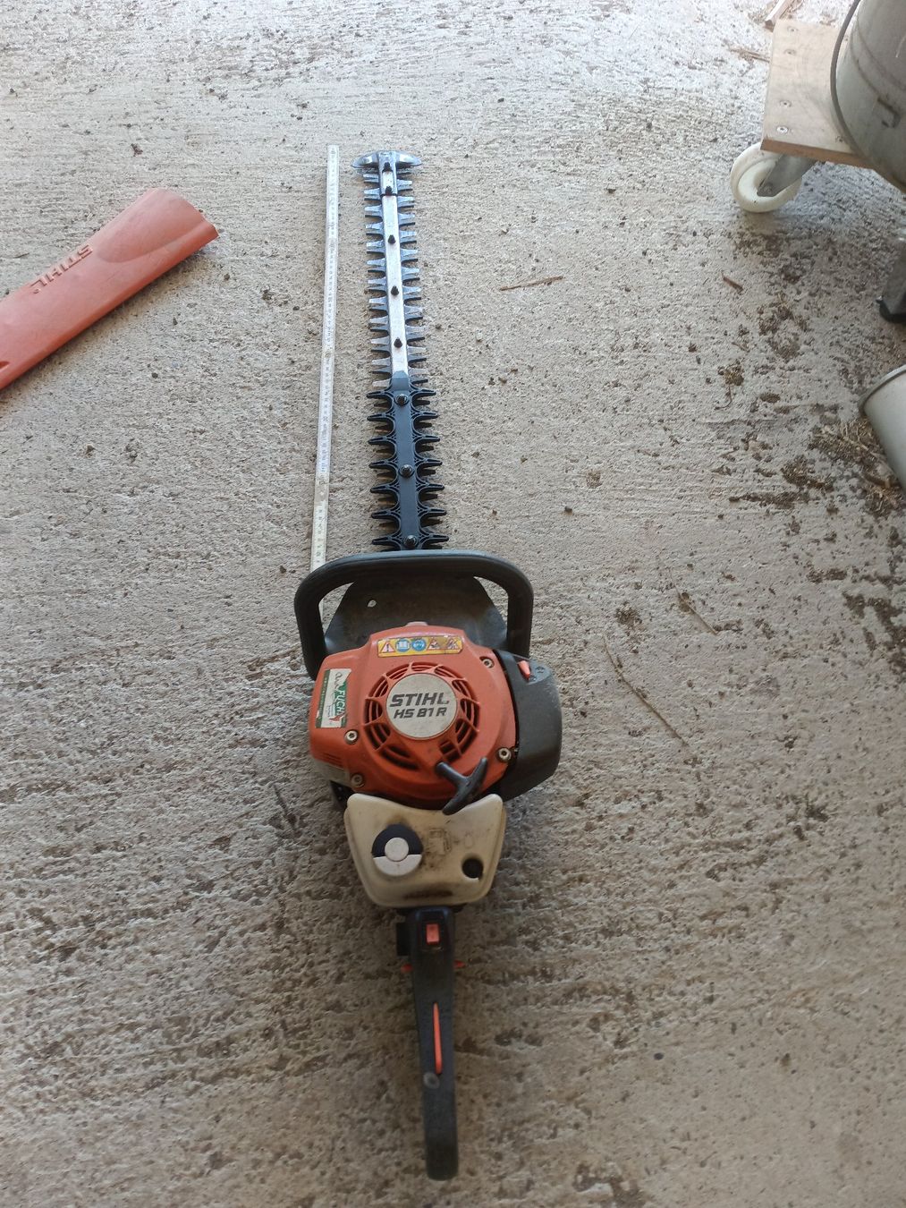 Stihl Alle Maschinen: Heckenschere Stihl HS 81R – Gebraucht aus Horn von gartenkuenstler