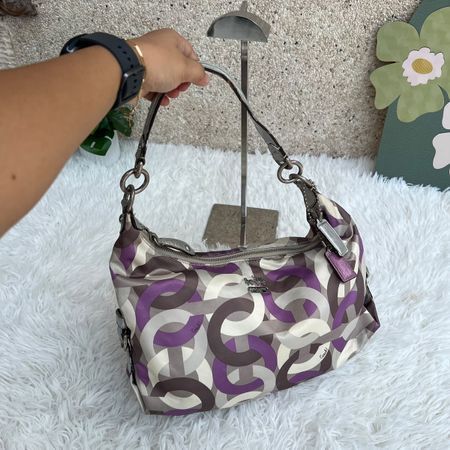 Umhängetasche Coach Muster lila Grösse 37x28cm guter Zustand