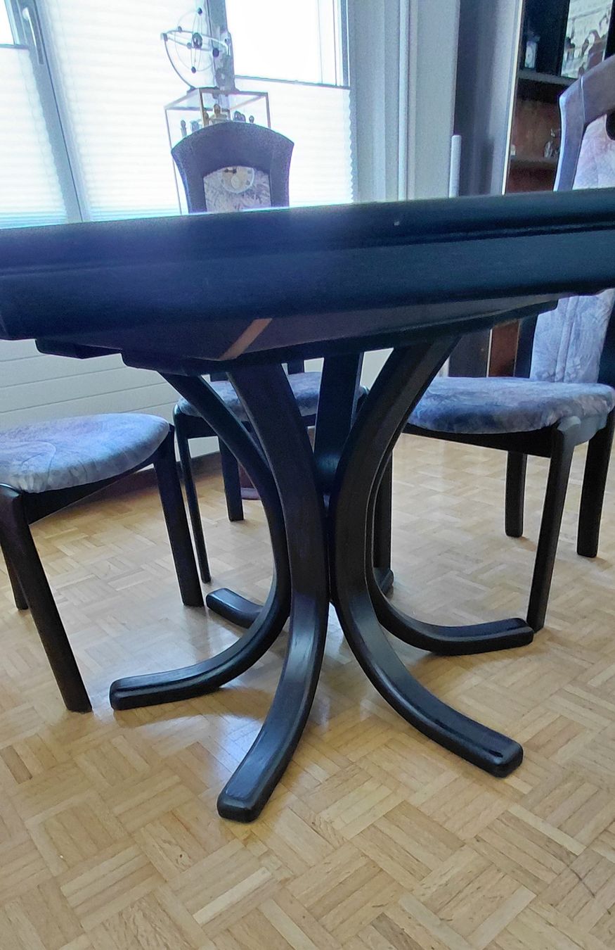 Tischset: Tisch und 6 Stühle – Gebraucht aus Hasle LU von rei_rb2r 2