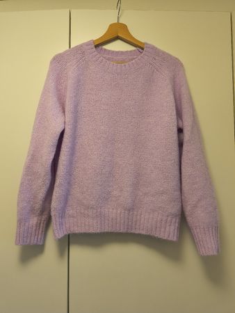 wunderschönen Lila Pullover ab CHF 1