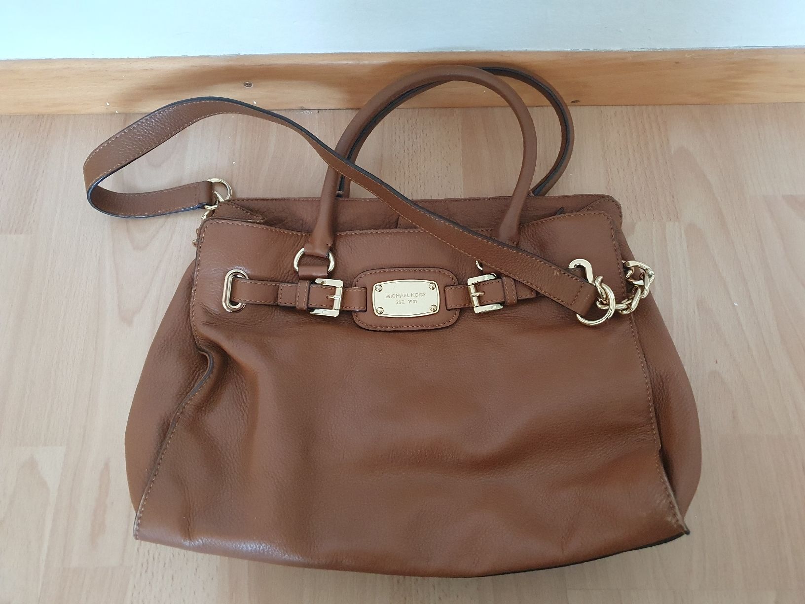 Michael Kors Borse da donna: gebrauchte braune Michael Kors Tasche – Usato da St. Gallen venduto da 1811123