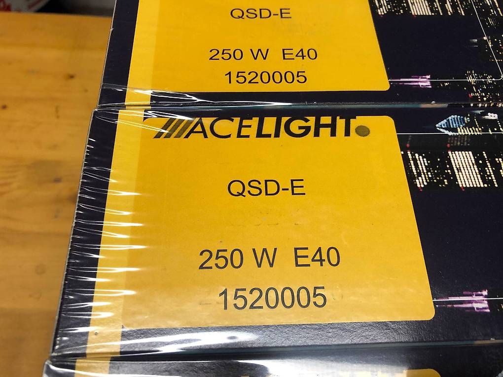 Lampade: Quecksilberdampflampen Silver Pro 250 W, E40 – Usato da Münsingen venduto da Moser99
