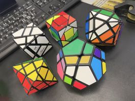5 Zauberwürfel/Geduldspiel