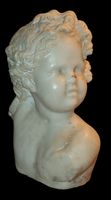 Piccolo busto di putto in marmo bianco - stile classico