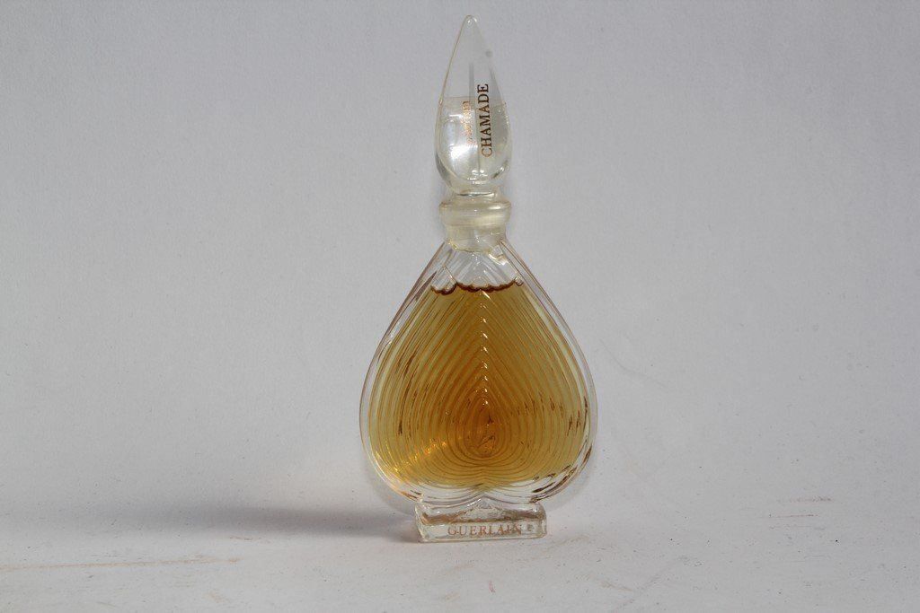 Guerlain Profumi & Eau de Toilette: GUERLAIN Ancien Parfum Chamade – Usato da Vandoeuvres venduto da Dom-Tom 2