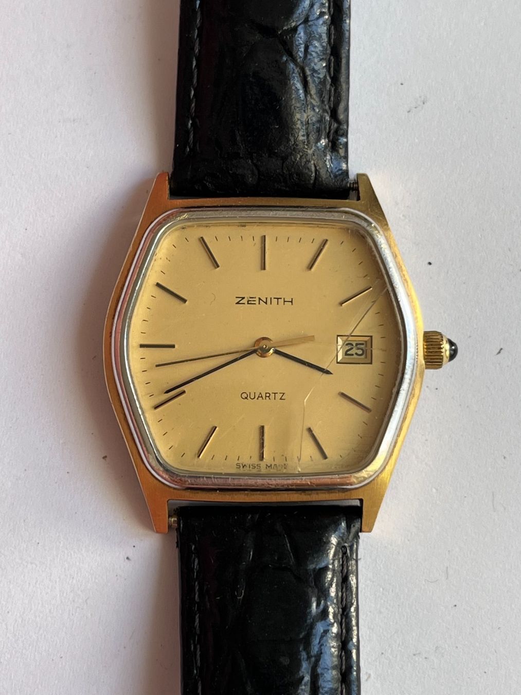 Zenith Uhren: Zenith Quartz Vintage – Gebraucht aus Worblaufen von chronyves