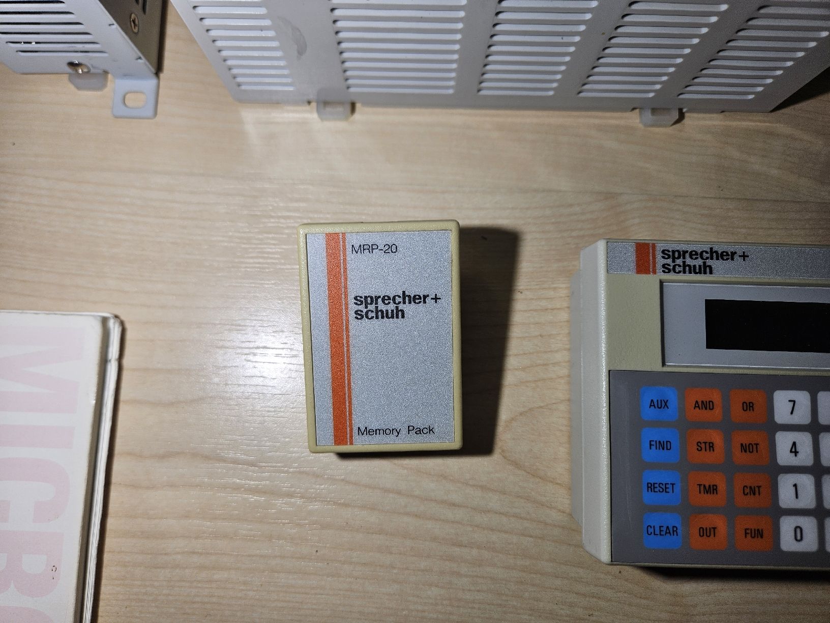 Sprecher + Schuh Elektronikbauteile: Sprecher+Schuh SPS Steuerung Sammlung – Gebraucht aus Kölliken von 7-ELEVEN 5