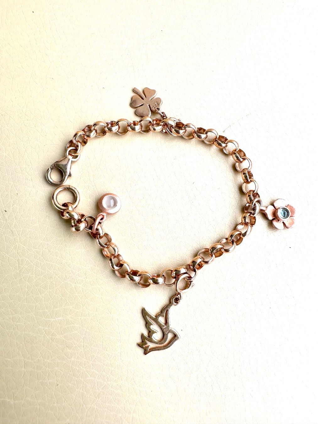 Armbänder & -reifen: Vergoldetes Charm- Armband – Gebraucht aus Affoltern am Albis von Sveta75 2