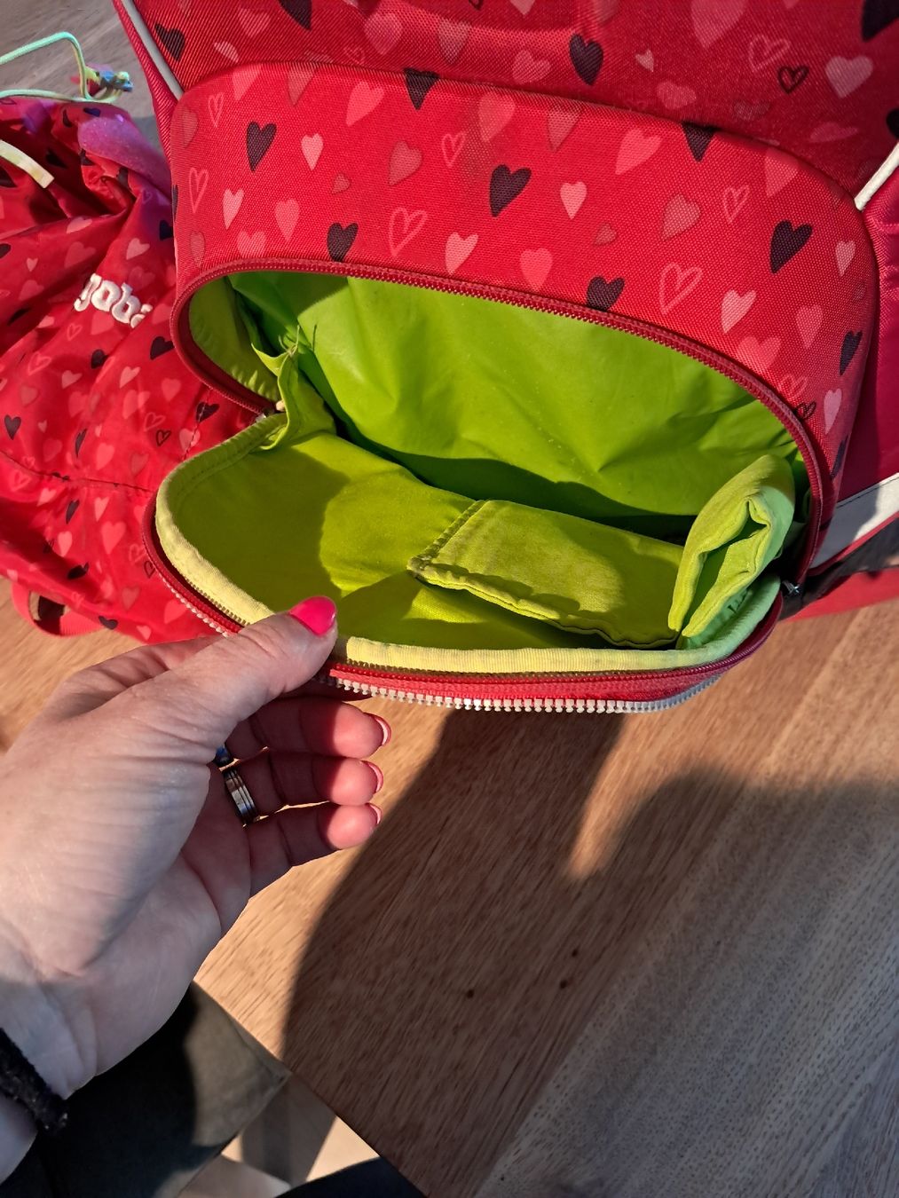 Kindertaschen: Ergobag Schulrucksack mit Turnbeutel und Kletties  – Gebraucht aus Signau von 87sue 5