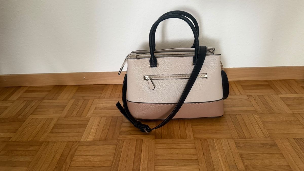 Guess Taschen für Damen: Borsa Guess Donna Beige Nuova – Gebraucht aus Trimmis von vit_6cf9 2