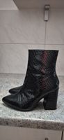 Schwarze Stiefeletten im Kroko-Look, Grösse 36, Top Zustand!