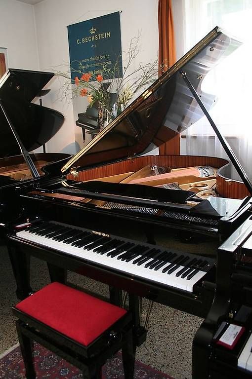 Musikinstrumente: W. Hoffmann V-183 – Neu (gemäss Beschreibung) aus Bern von Heutschipiano